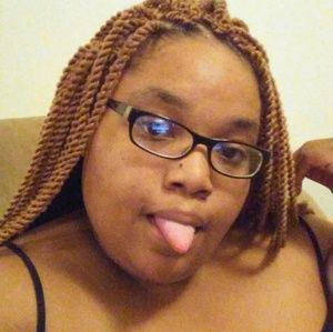 Meet your Posher, Catherine